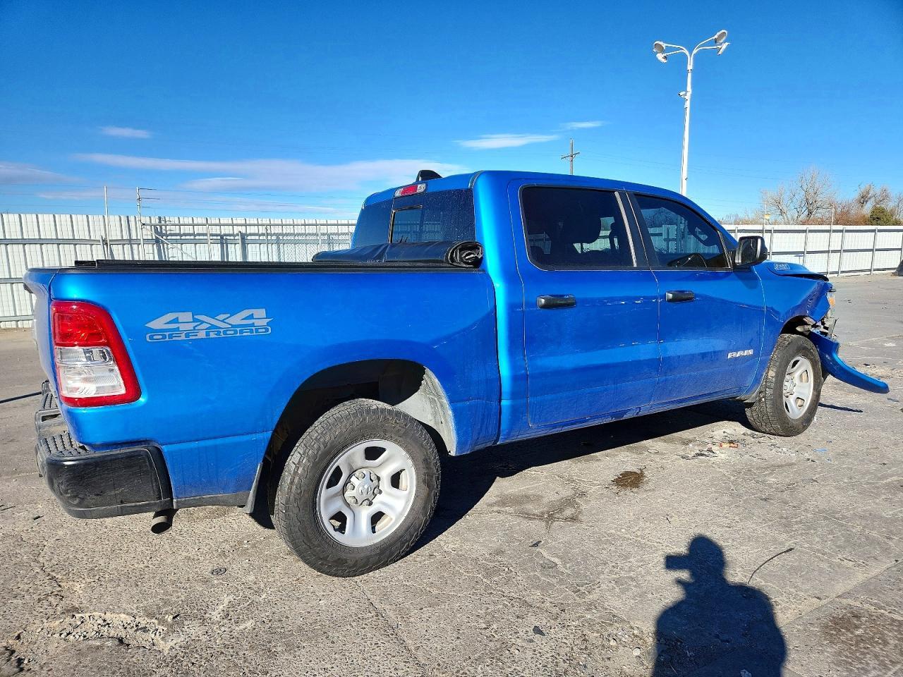 2022 Ram 1500 Tradesman - Image 3