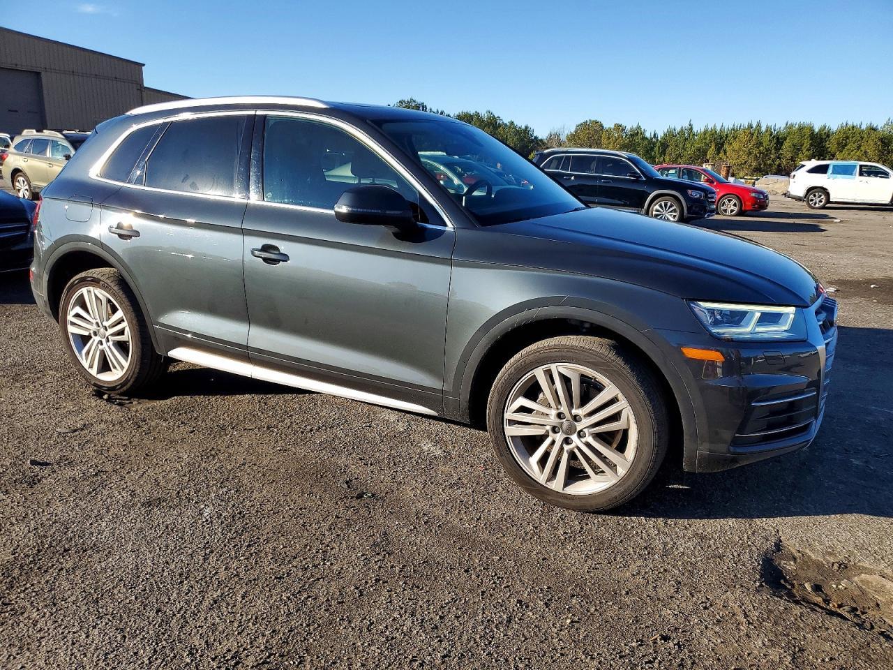 2020 Audi Q5 Premium Plus - Фото 4
