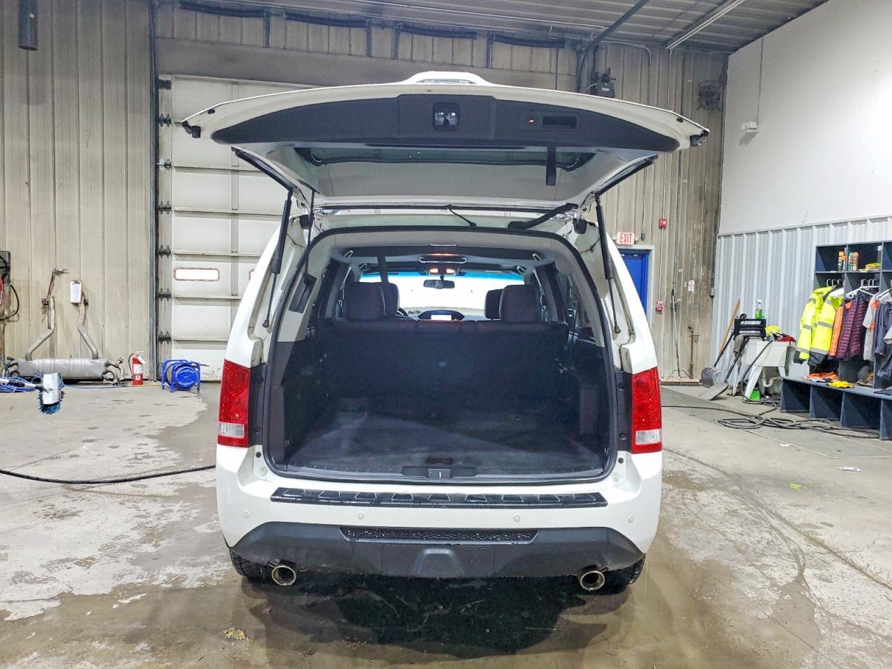 2015 Honda Pilot Touring - Фото 6