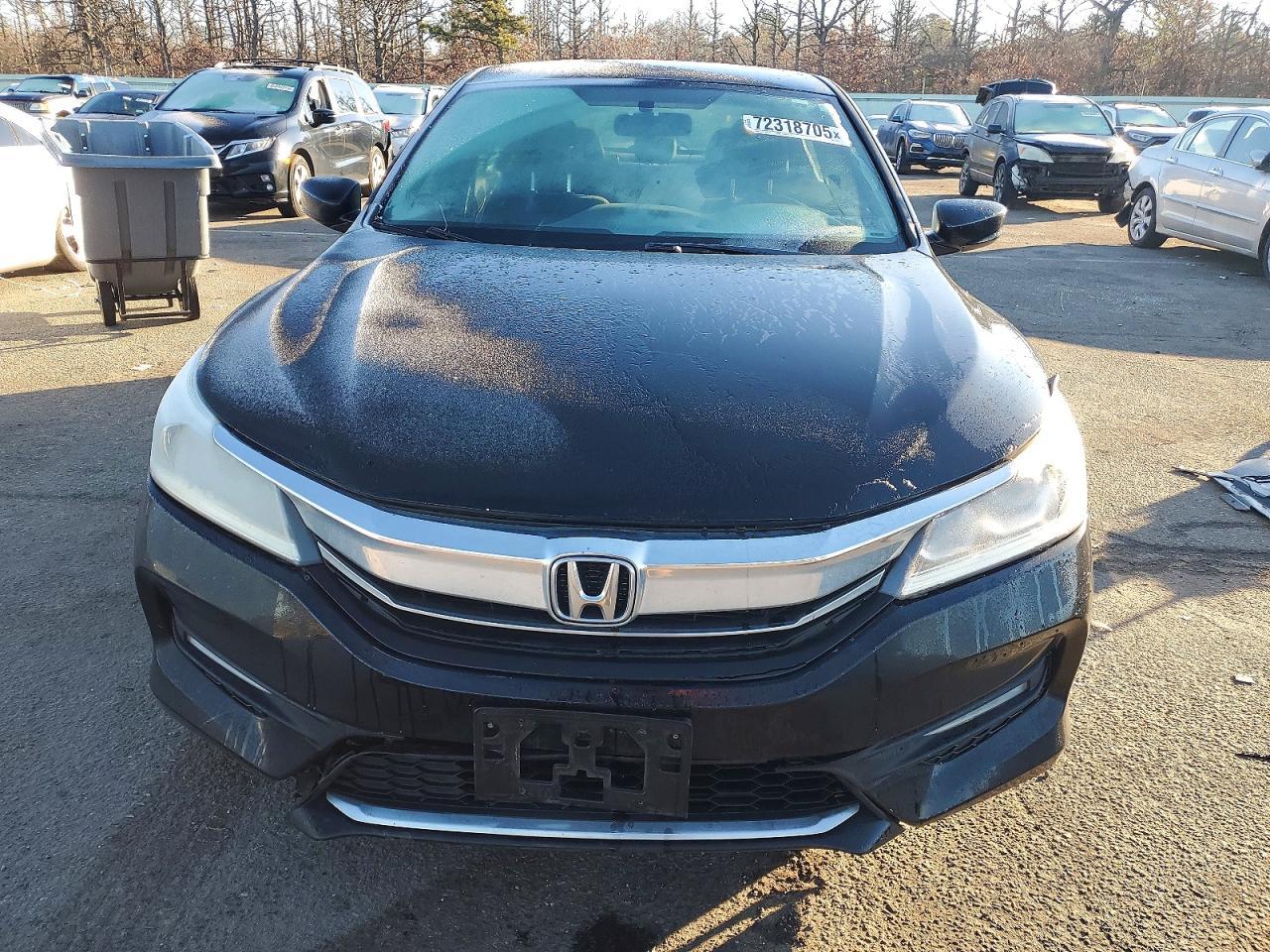 2017 Honda Accord Sport - Image 5