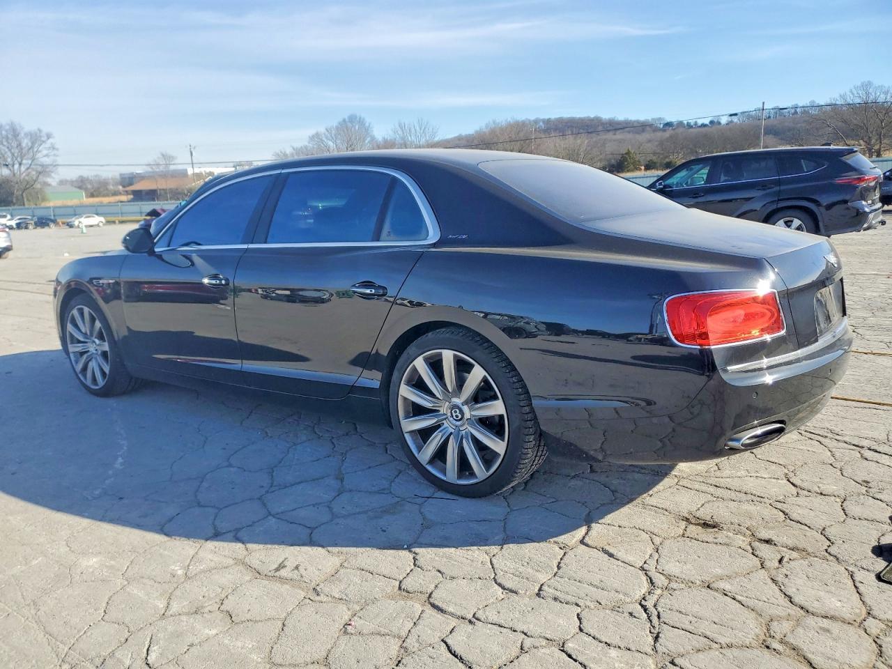 2015 Bentley Flying Spur - Фото 2