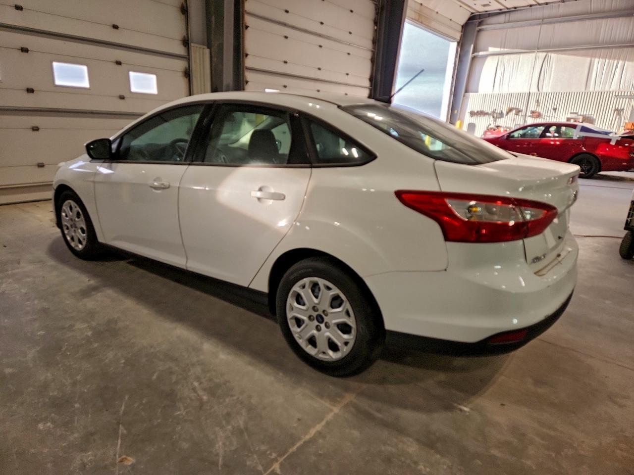2012 Ford Focus Se - Фото 2