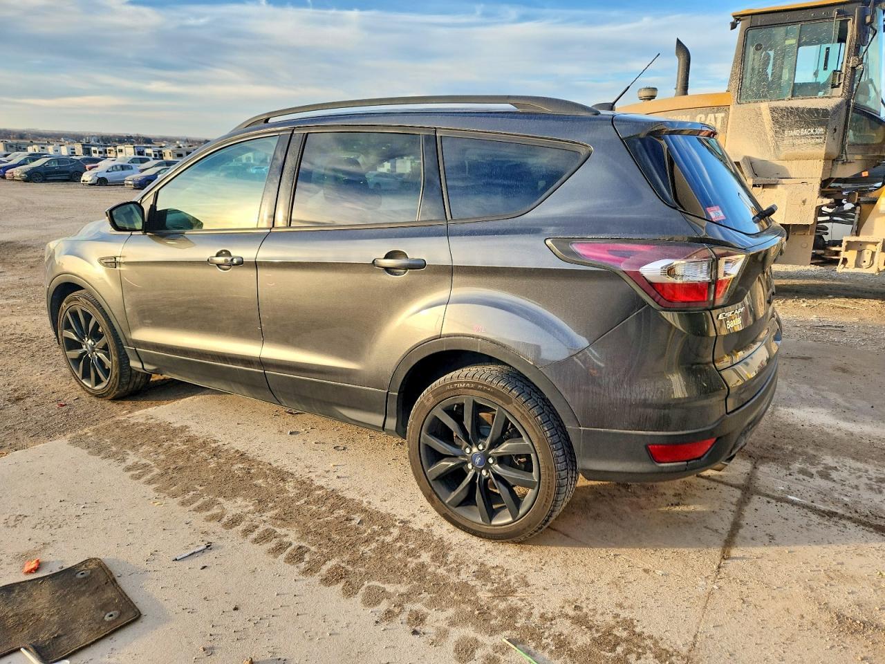 2017 Ford Escape - Фото 2