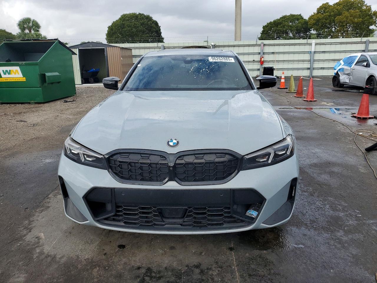 2025 BMW M340Xi - Фото 5