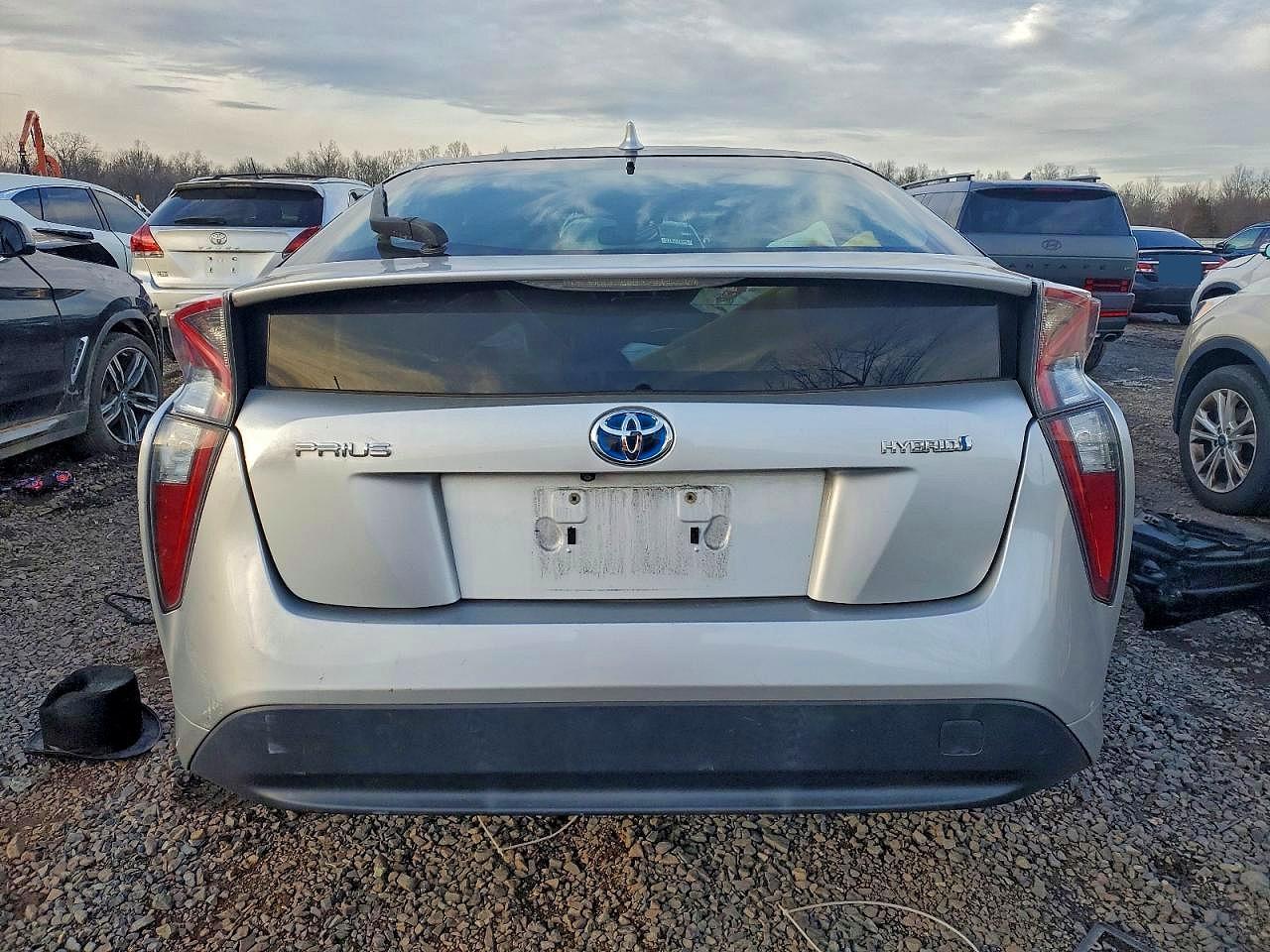 2016 Toyota Prius - Image 6