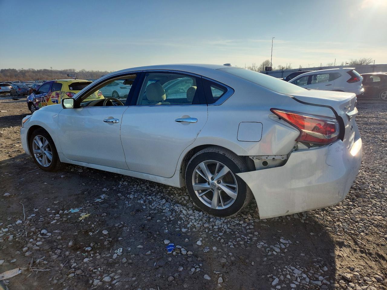 2013 Nissan Altima 2.5 - Фото 2