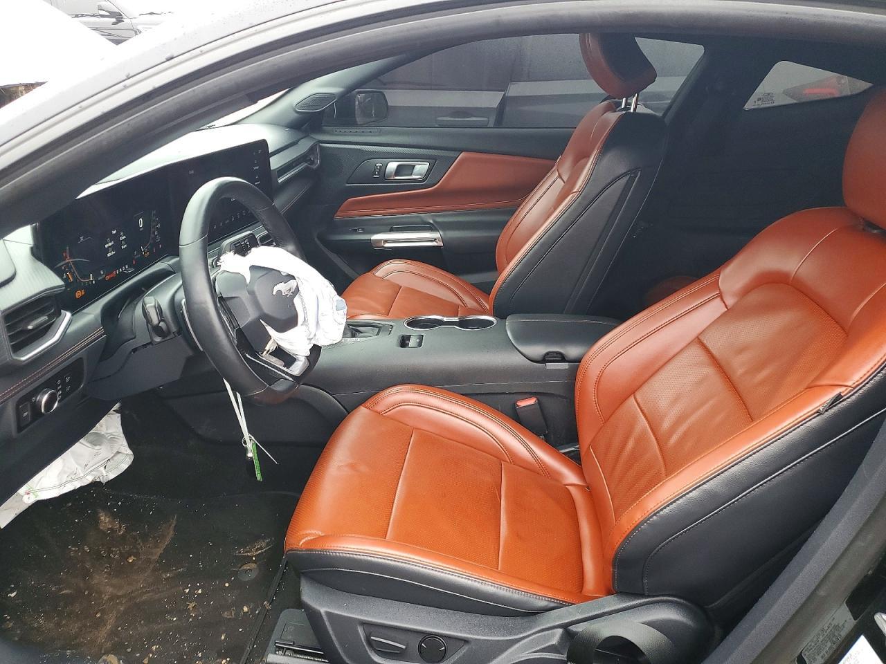 2024 Ford Mustang Gt - Фото 7