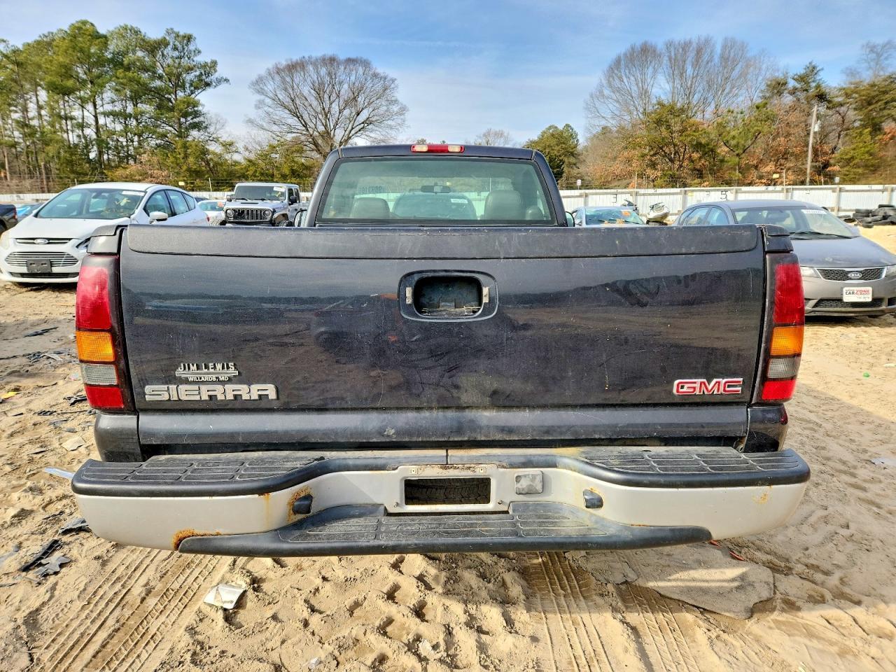 2004 GMC New Sierra C1500 - Фото 6