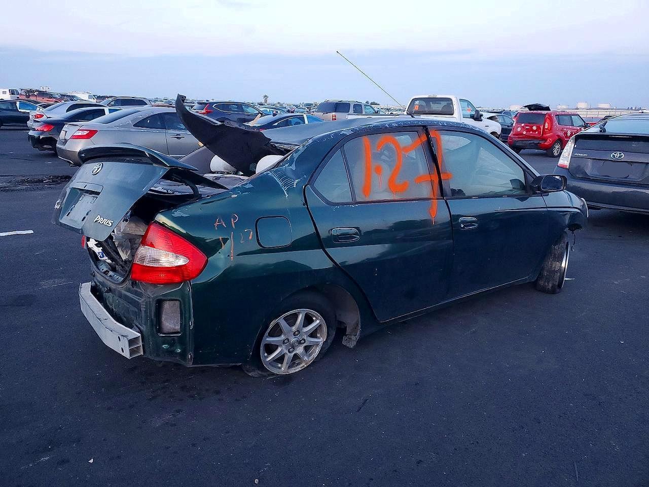 2001 Toyota Prius - Фото 3