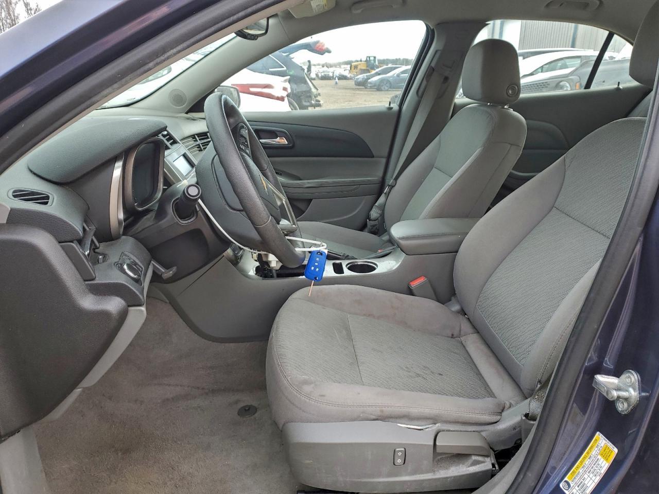 2015 Chevrolet Malibu Ls - Фото 7