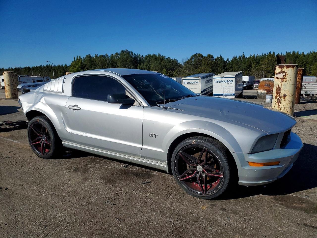 2005 Ford Mustang Gt - Фото 4