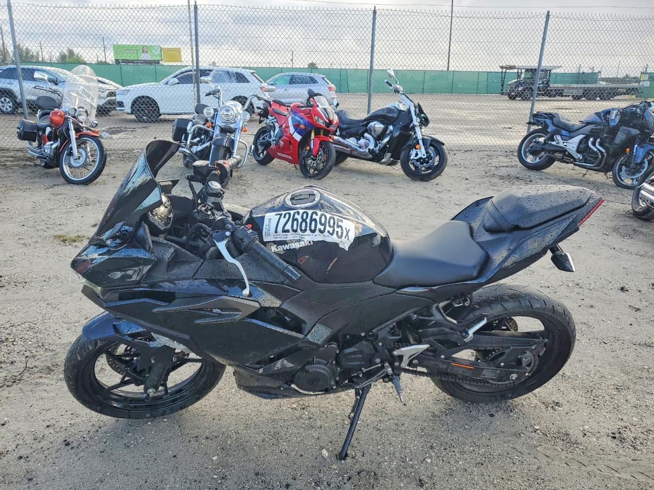 2024 Kawasaki Ex500 H - Фото 3