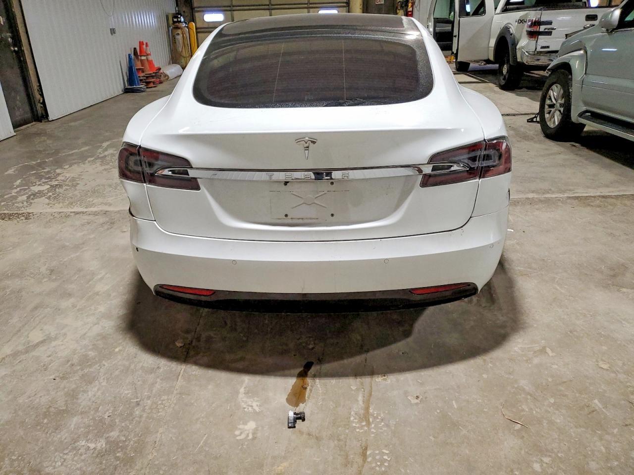 2018 Tesla Model S - Фото 6