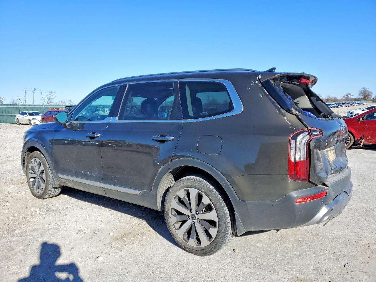 2021 Kia Telluride S - Фото 2