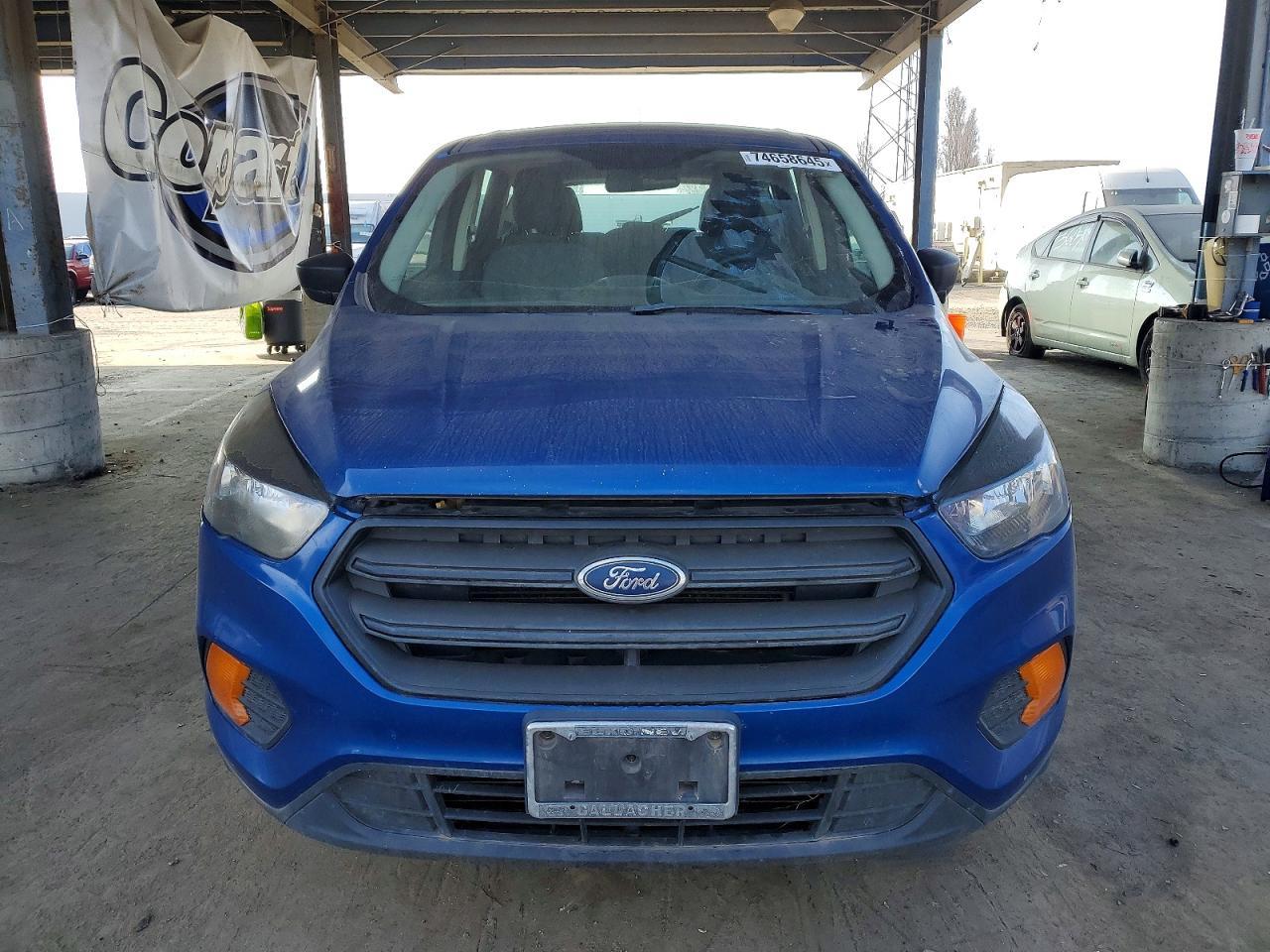 2018 Ford Escape S - Фото 5
