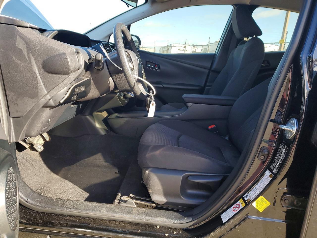 2018 Toyota Prius - Фото 7