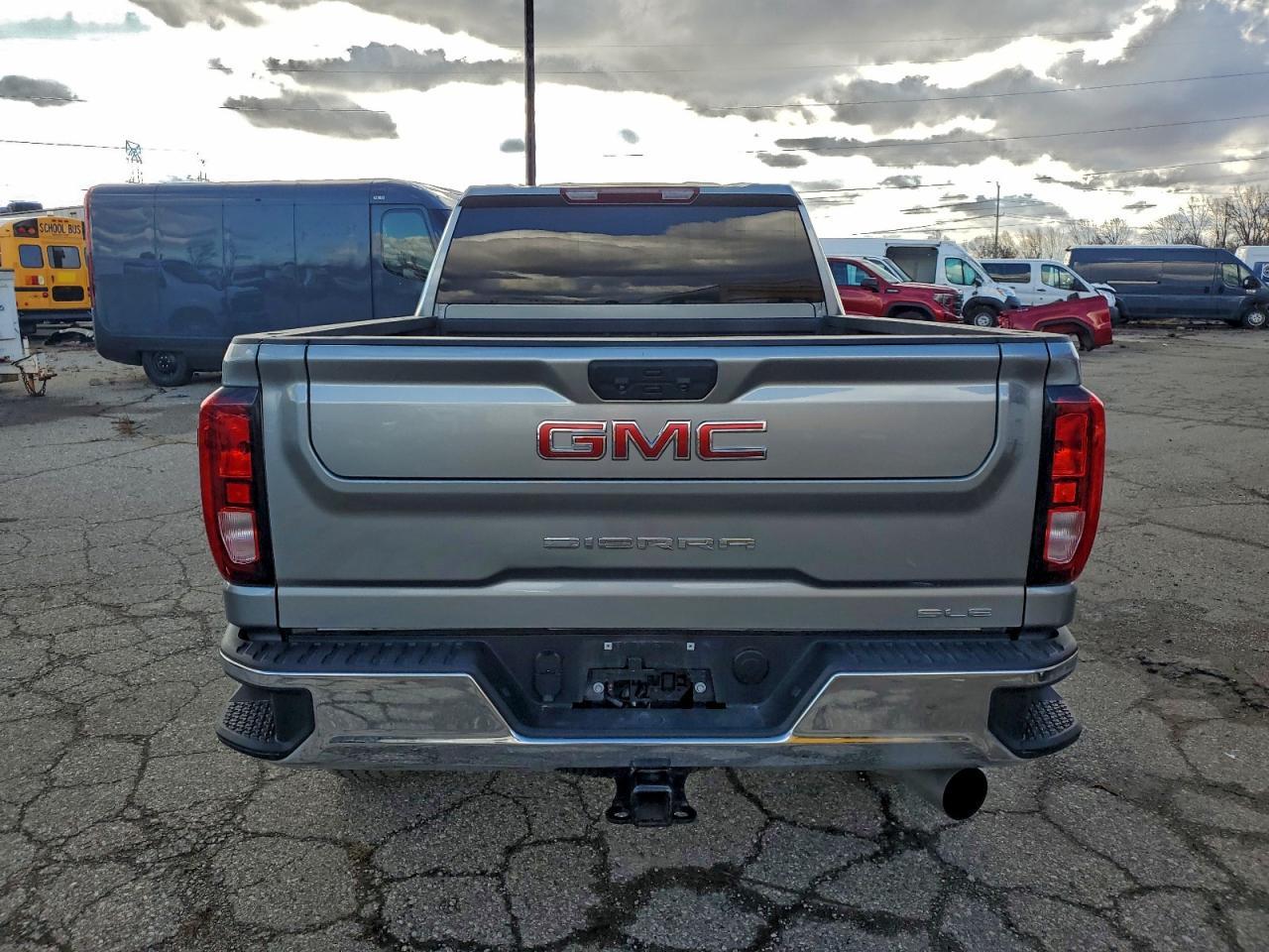 2024 GMC Sierra K2500 Sle - Фото 6