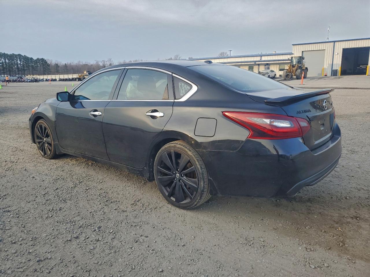 2018 Nissan Altima 2.5 - Фото 2