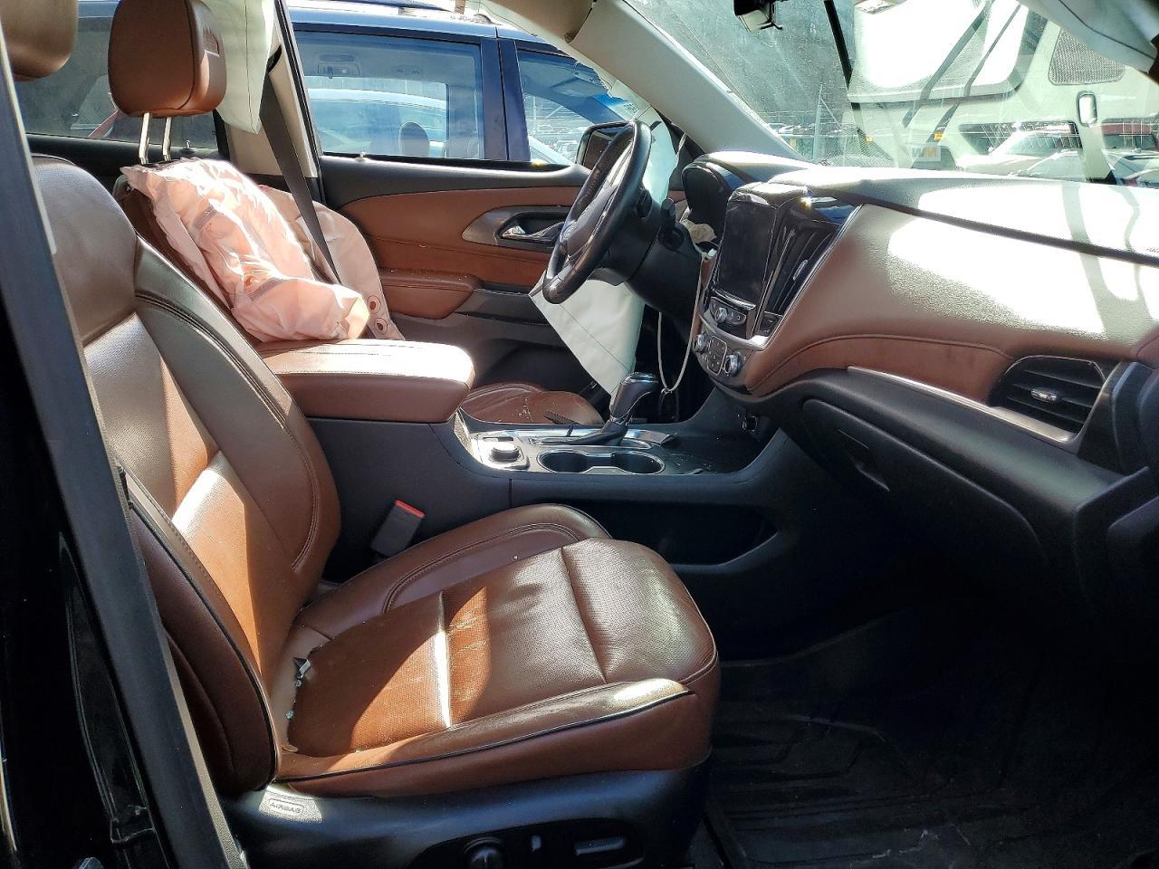 2018 Chevrolet Traverse High Country - Image 7