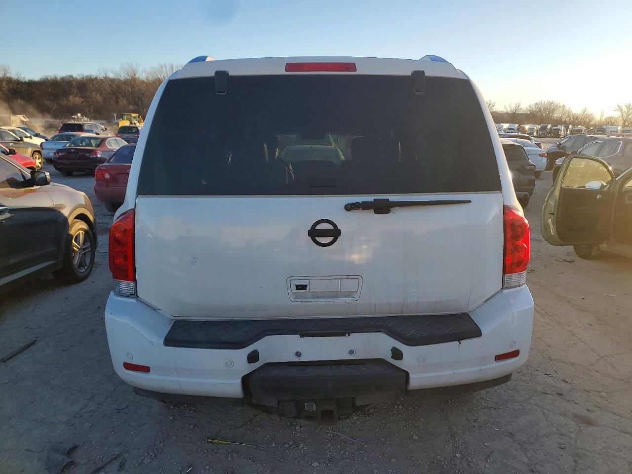 2011 Nissan Armada Platinum - Фото 6