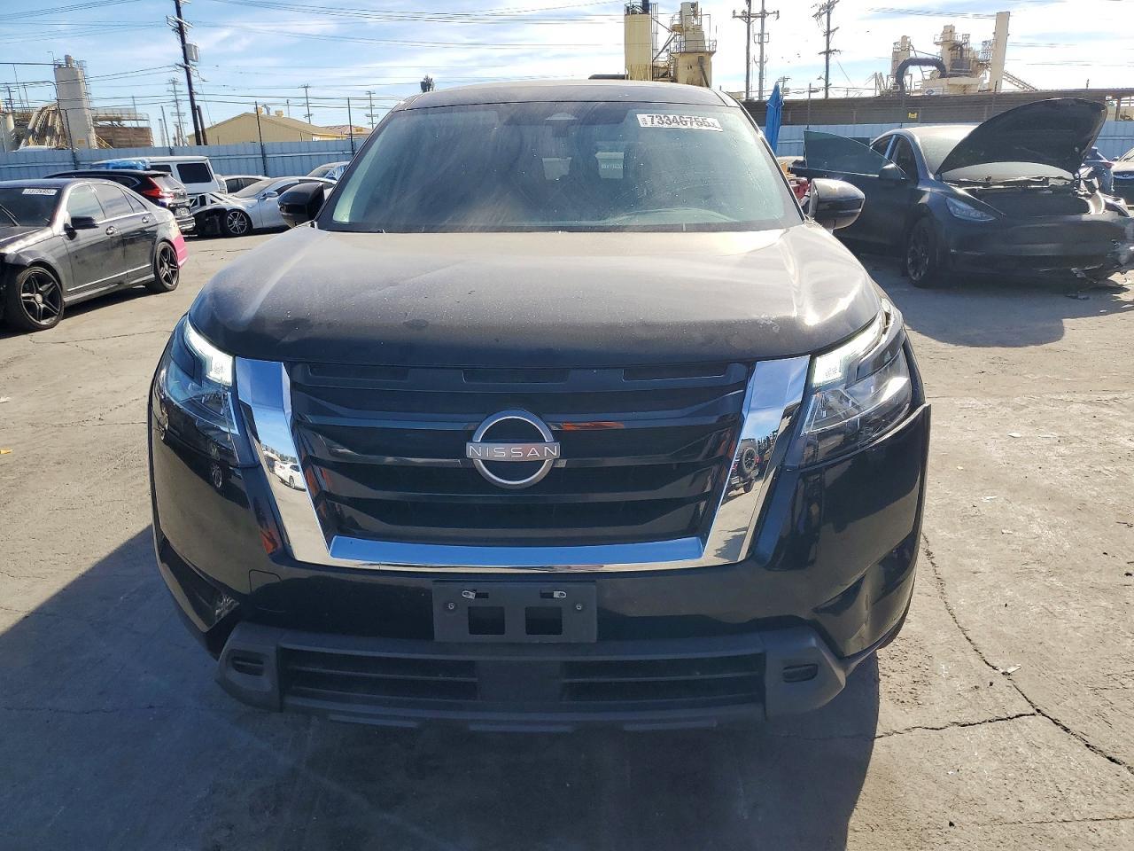 2022 Nissan Pathfinder S - Image 5