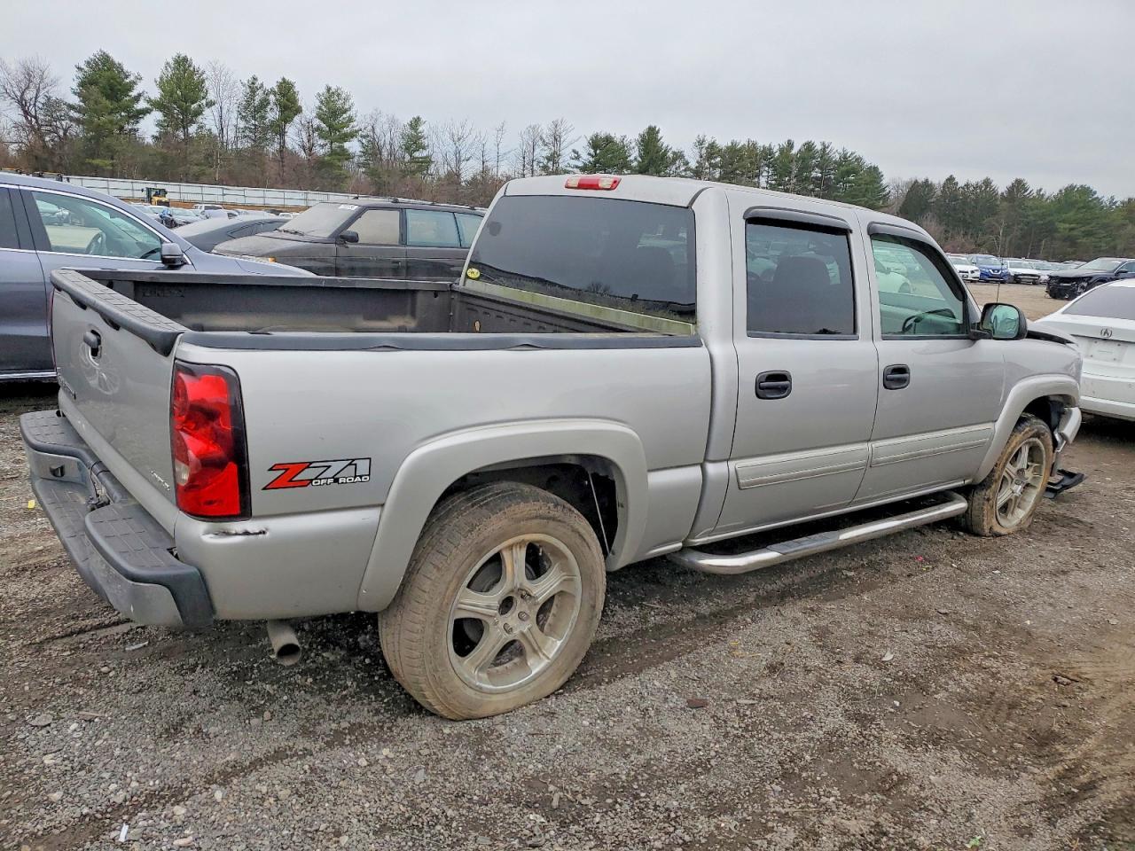 2006 Chevrolet Silverado K1500 - Image 3