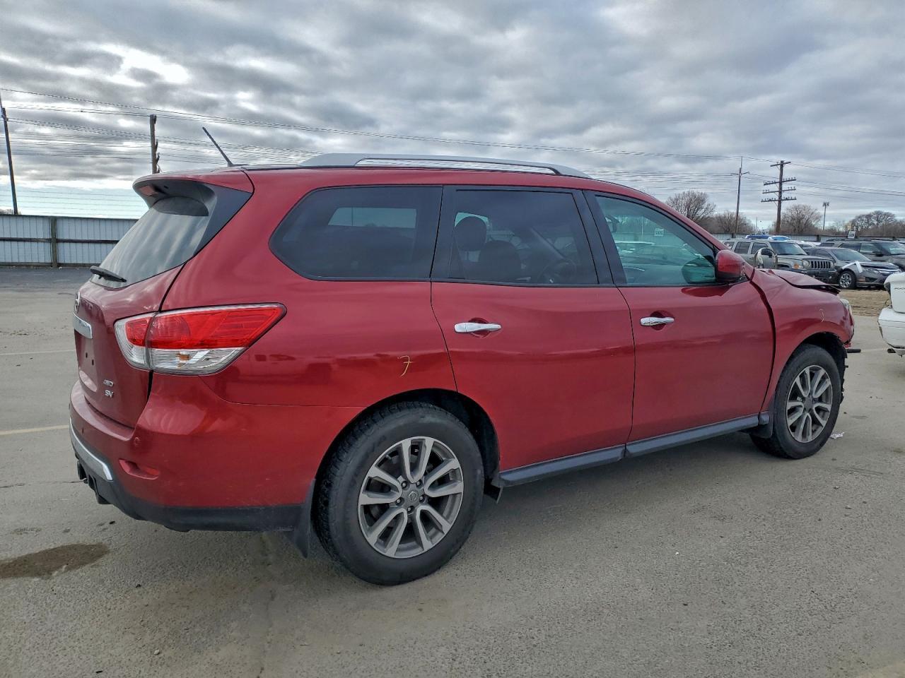 2016 Nissan Pathfinder S - Фото 3