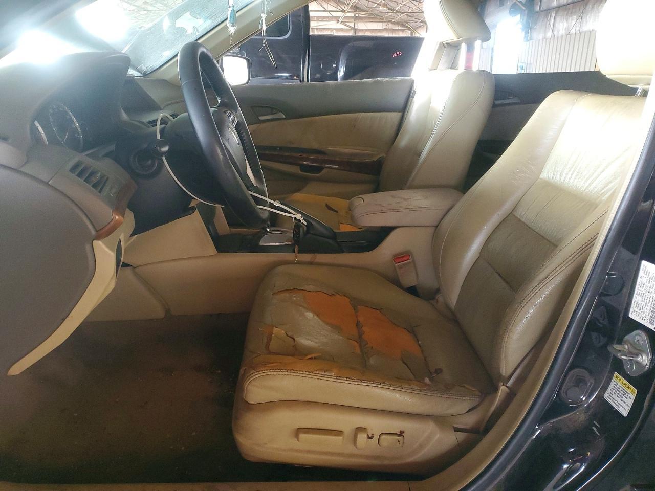 2009 Honda Accord - Image 7