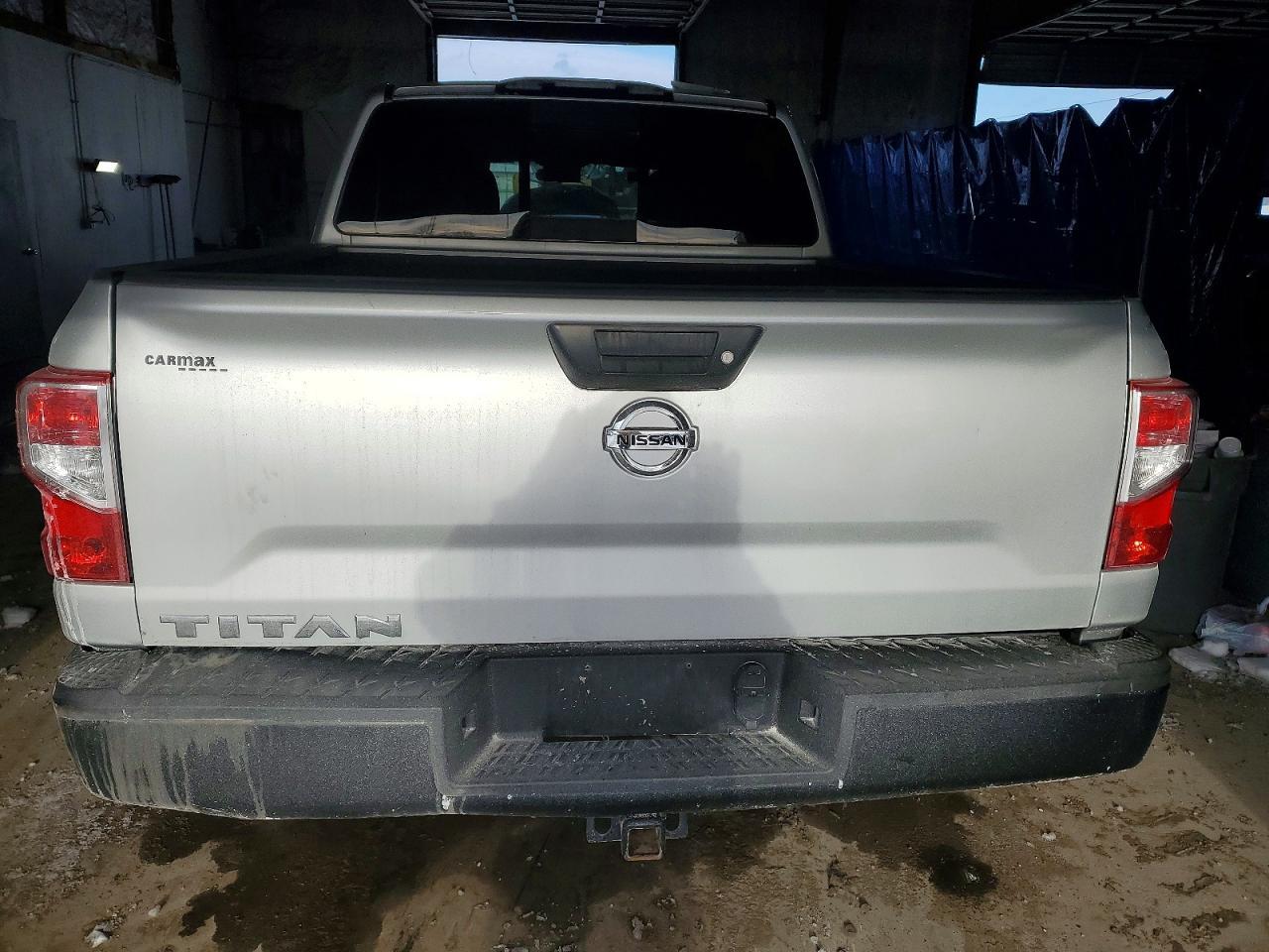 2017 Nissan Titan S - Image 6