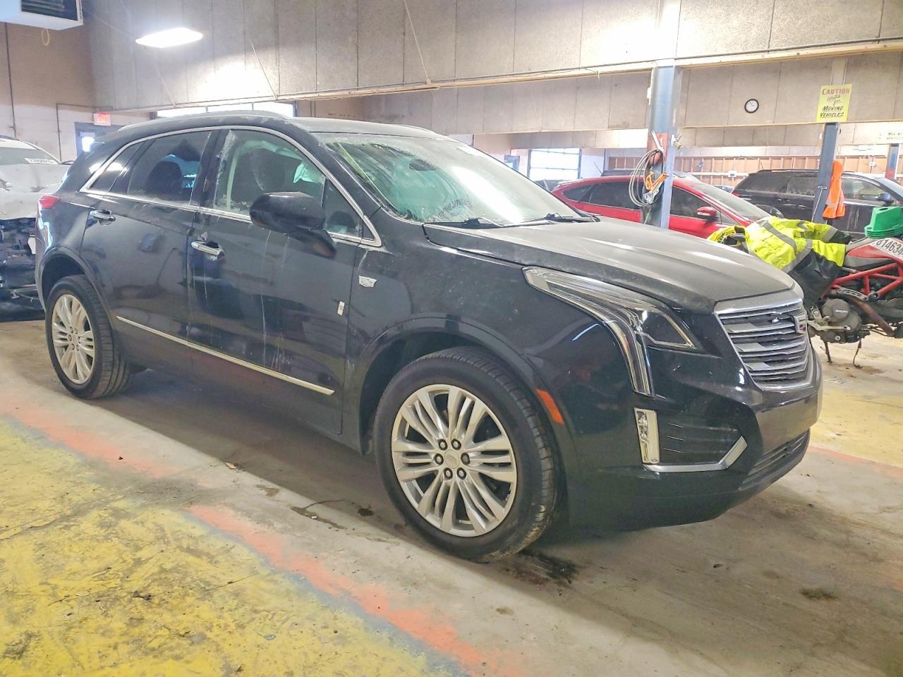 2018 Cadillac Xt5 Premium Luxury - Image 4