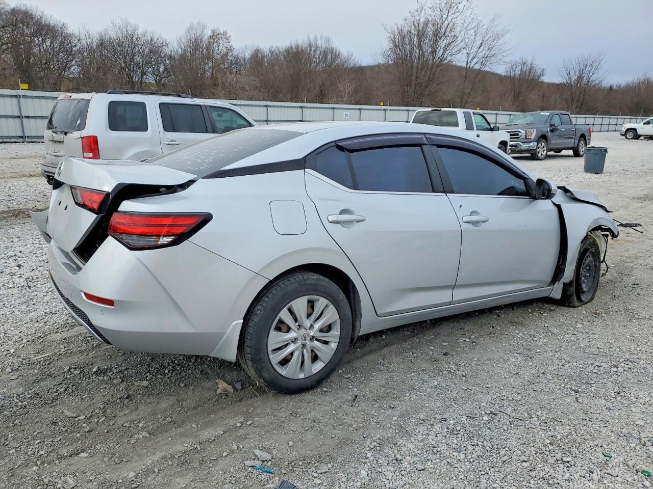 2020 Nissan Sentra S - Image 3