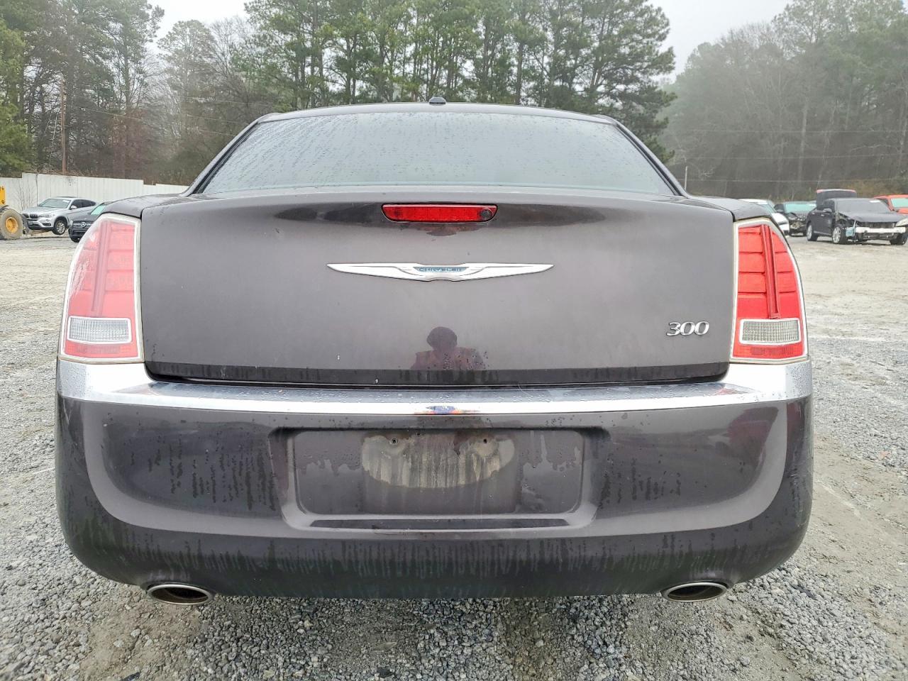 2013 Chrysler 300 - Фото 6