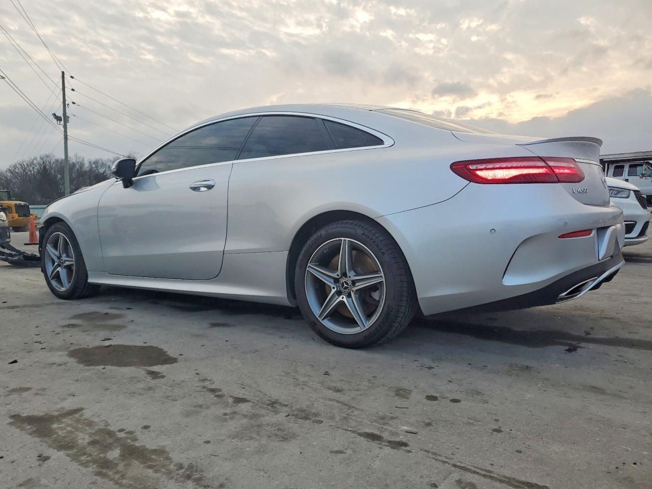 2019 Mercedes-Benz E 450 4Matic - Image 2