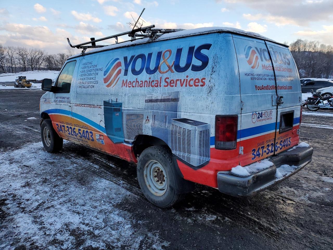 2005 Ford E350 Utility / Service Van - Фото 2