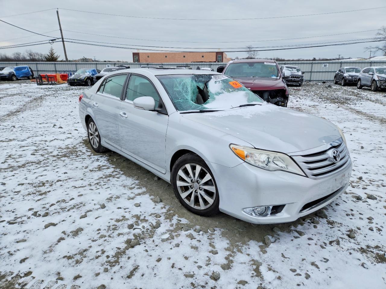 2011 Toyota Avalon Base - Image 4
