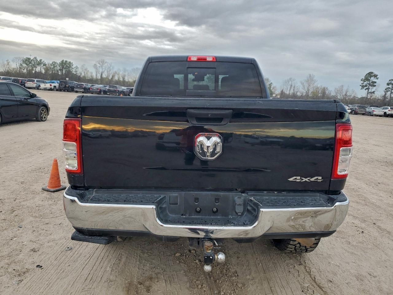 2021 Ram 2500 Tradesman - Фото 6