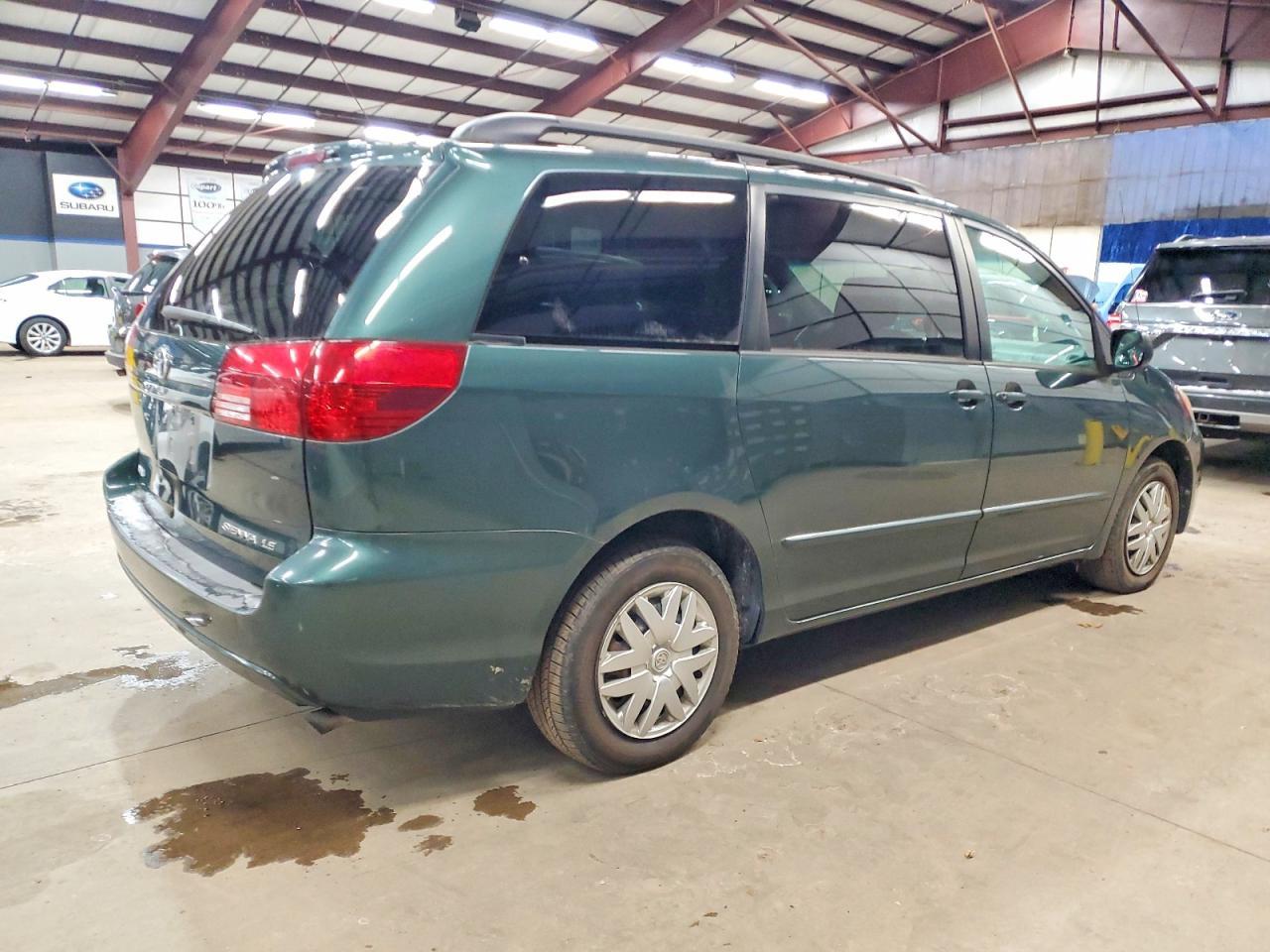 2005 Toyota Sienna Ce - Фото 3