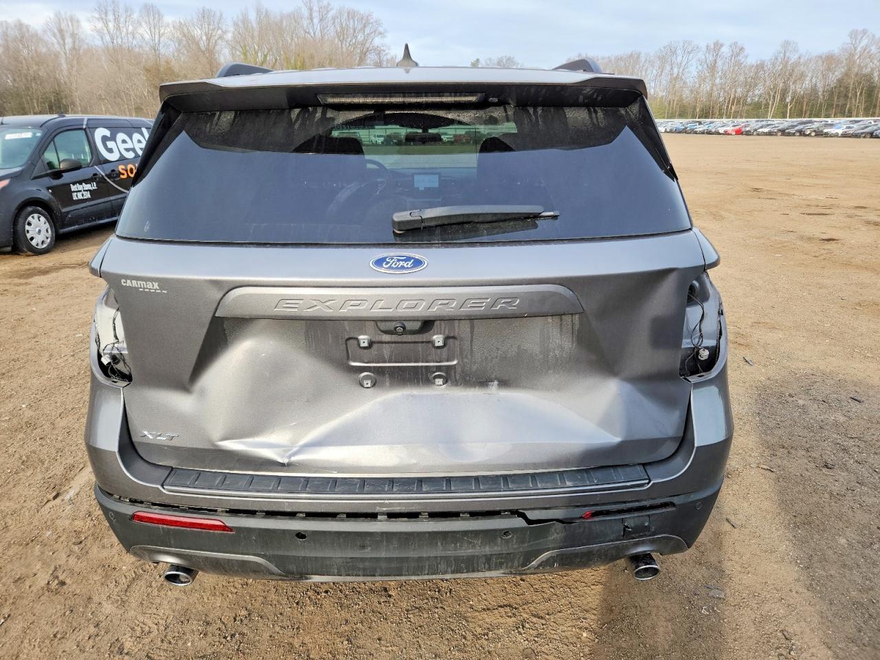 2021 Ford Explorer Xlt - Фото 6