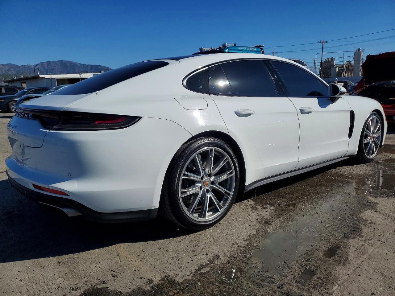 2021 Porsche Panamera Base - Фото 3
