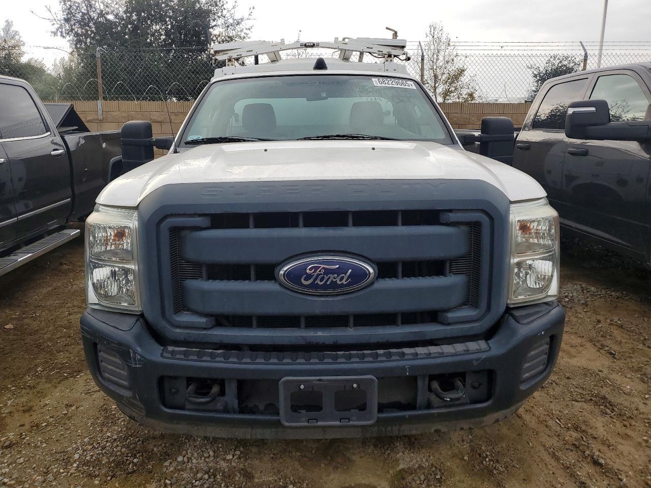 2013 Ford F350 Sd Utility Truck ** Prior Fleet ** - Image 5