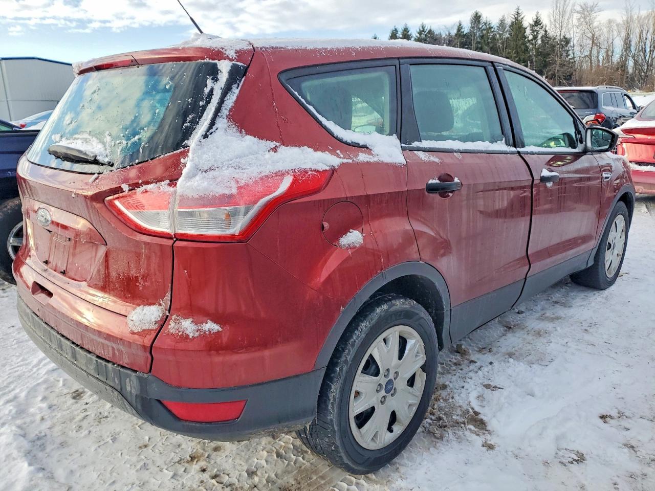 2014 Ford Escape S - Image 3