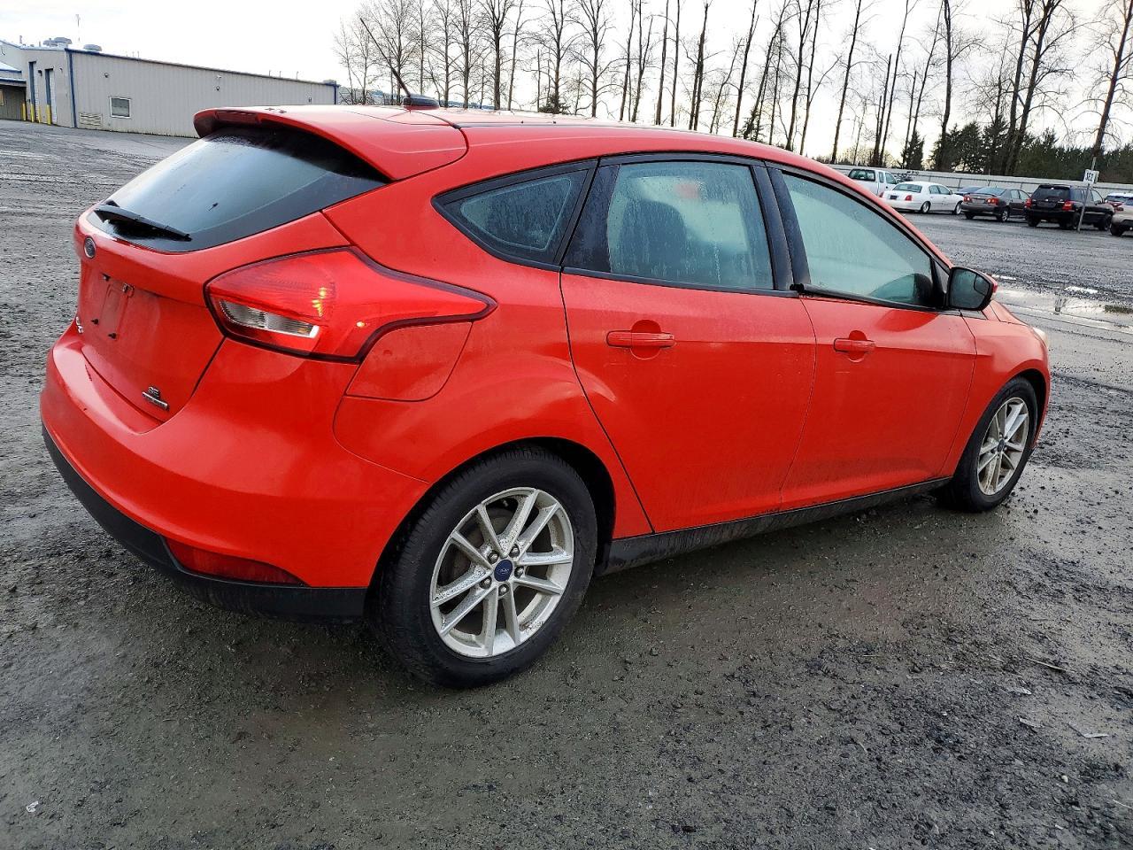 2016 Ford Focus Se - Фото 3