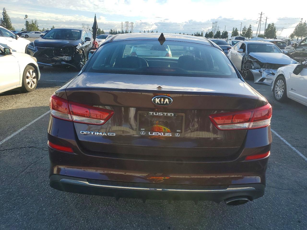 2020 Kia Optima Lx - Фото 6