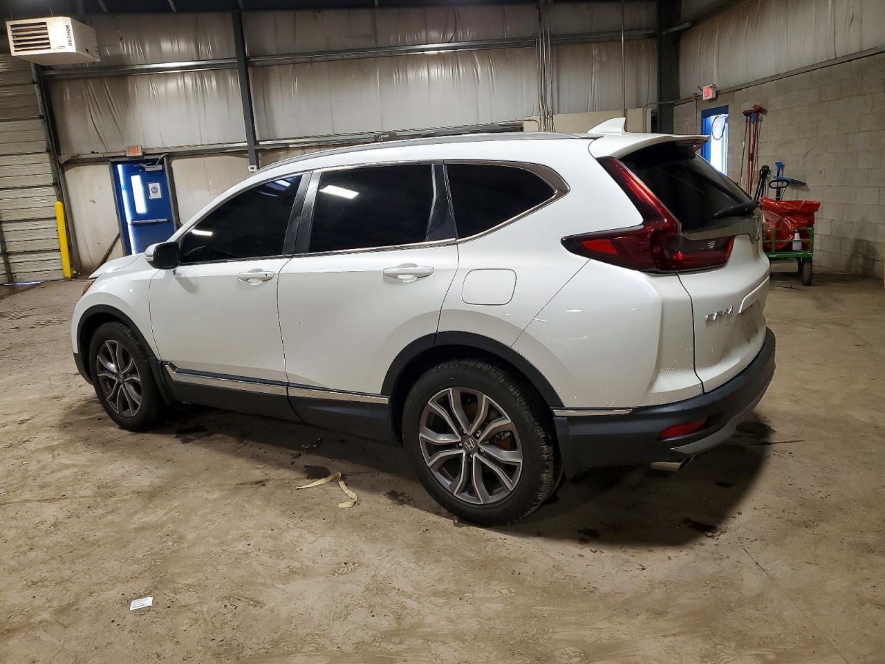 2022 Honda Cr-V Touring - Image 2