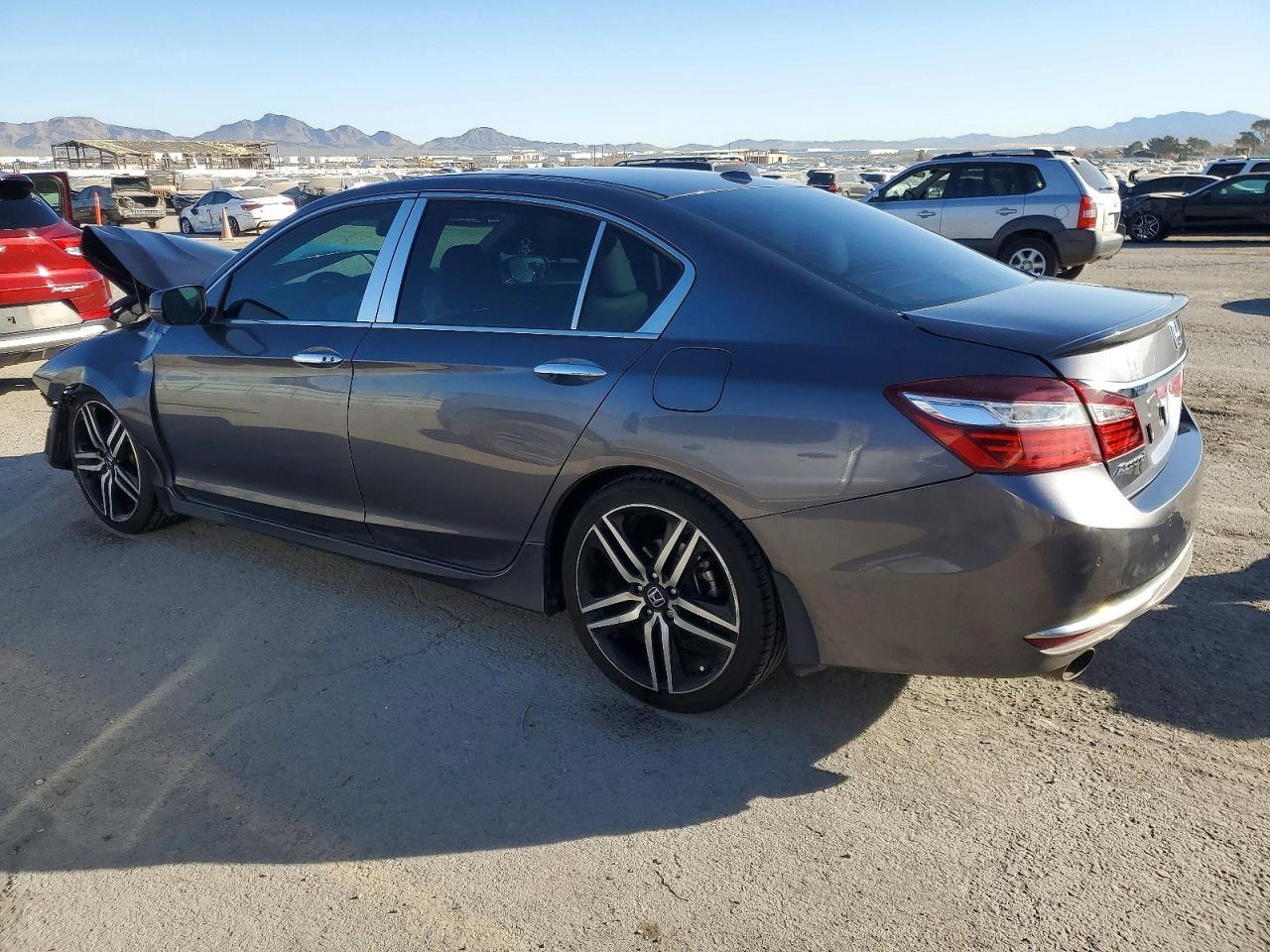 2017 Honda Accord Touring - Image 2