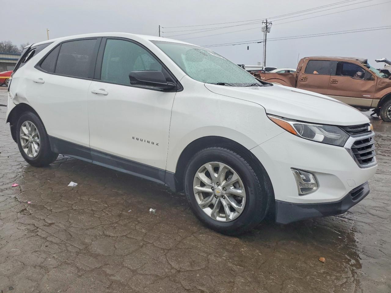 2020 Chevrolet Equinox Ls - Фото 4