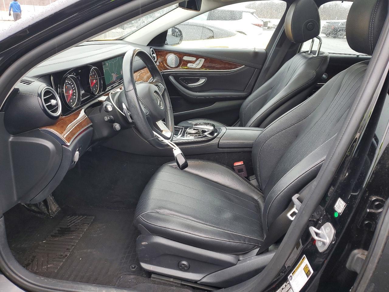 2018 Mercedes-Benz E 400 4Matic - Image 7