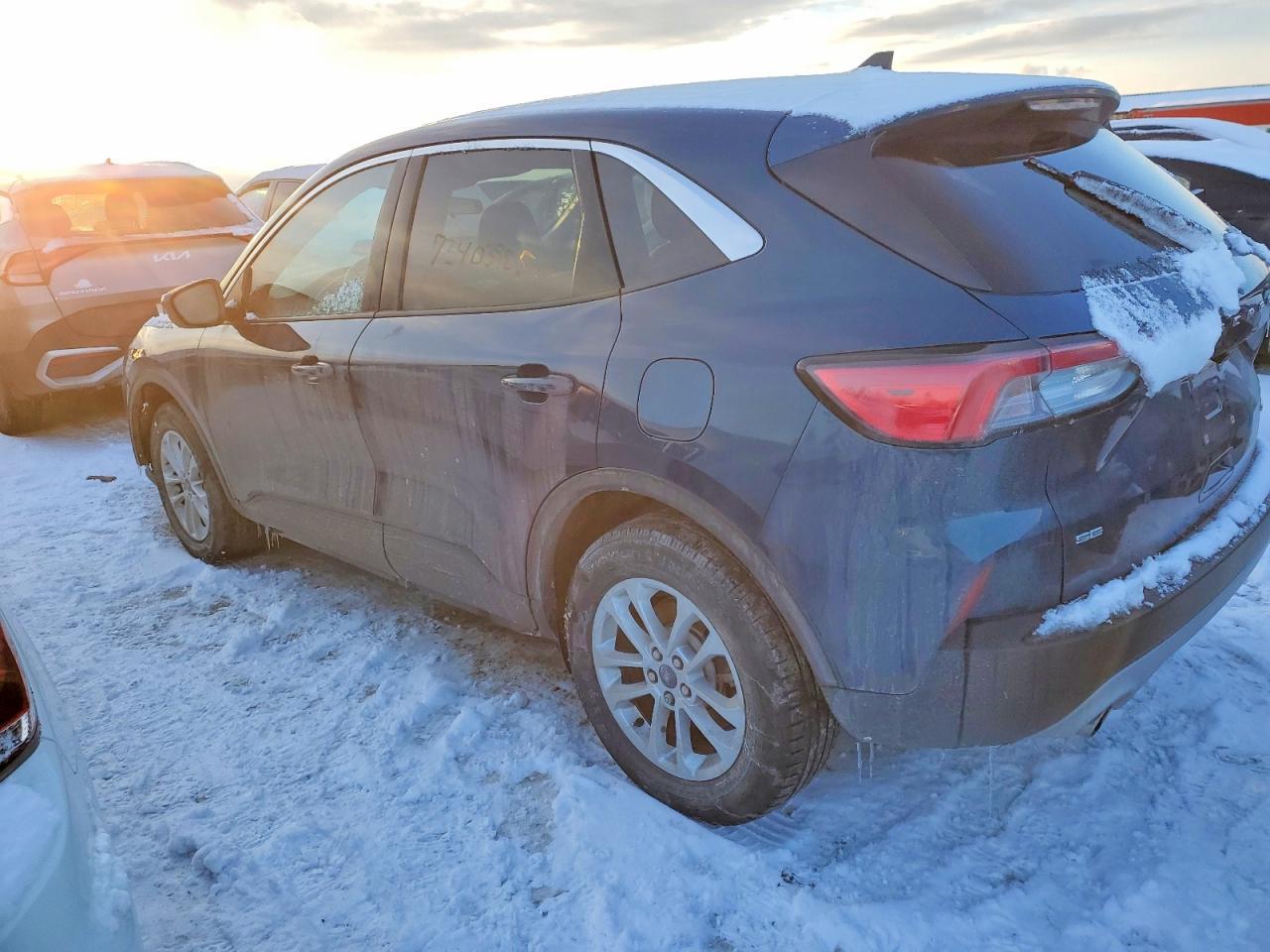2020 Ford Escape Se - Фото 2