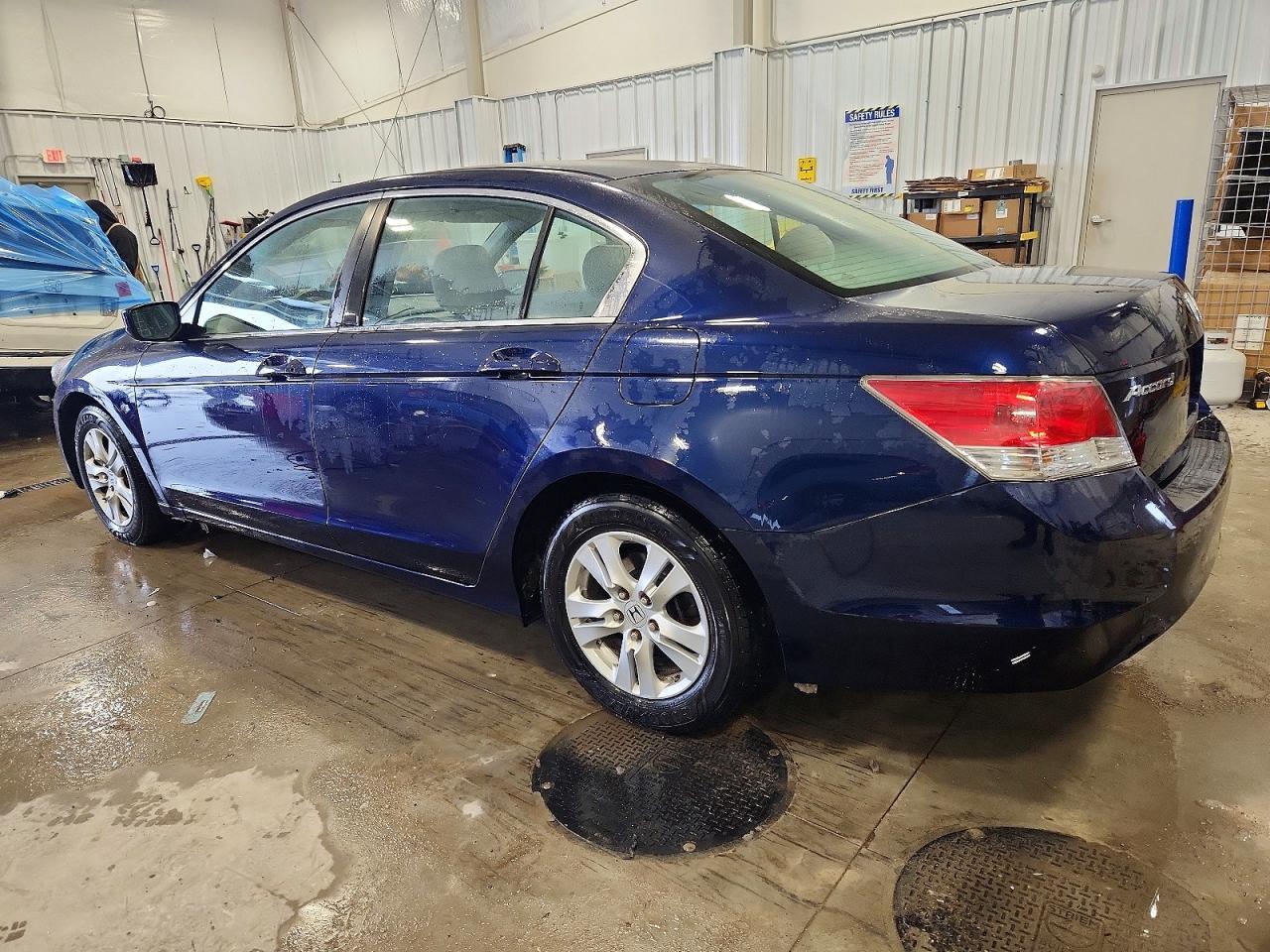 2010 Honda Accord Lxp - Image 2