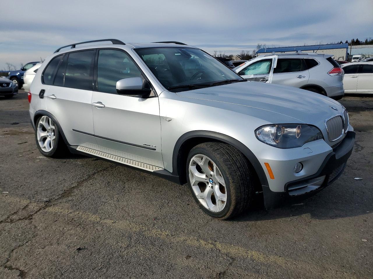 2009 BMW X5 xDrive48I - Фото 4